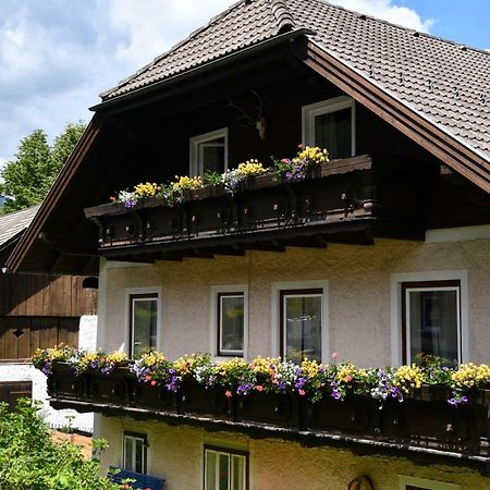 Gasthaus Chalet Mur Санкт Михаел им Лунгау Екстериор снимка